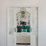 Master Deco Gem In Graca * Lisboa