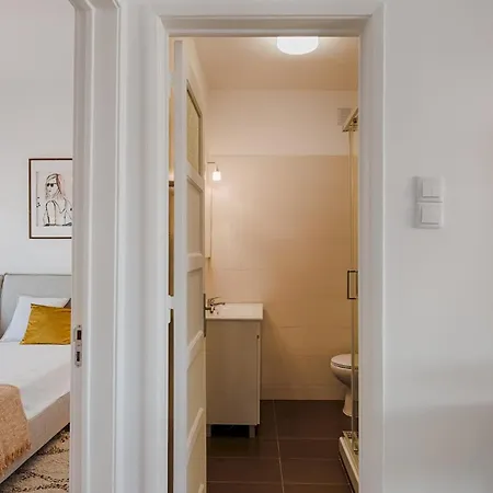Master Deco Gem In Graca Lisbona